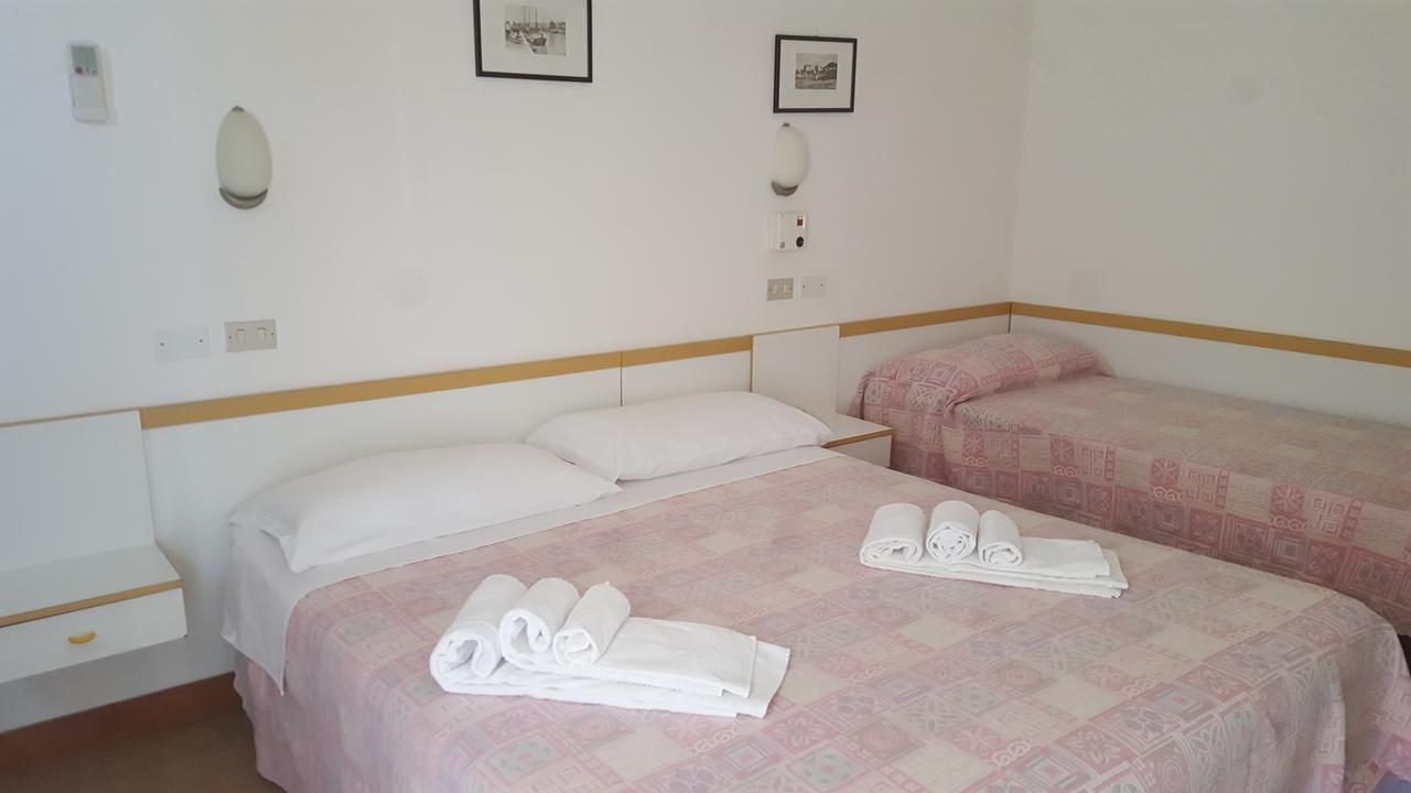 Albergo Sabrina Rimini Exterior photo